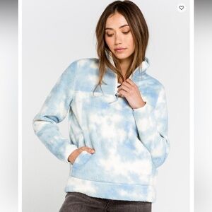 🌺Billabong Blue Tie-Dye Fleece Pullover🌺